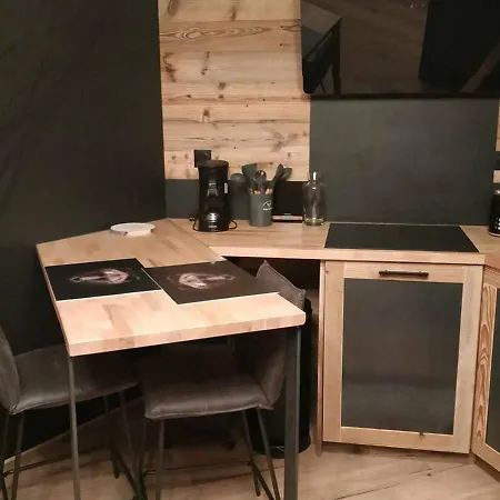 Renove Avec Terrasse, Wi-fi Et Casier A Skis - Fr-1-593-101 Apartment Les Angles (Pyrenees-Orientales)